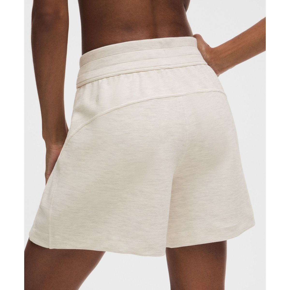 룰루레몬(LULULEMON) 스쿠바 하이라이즈 쇼츠 5inch *와플