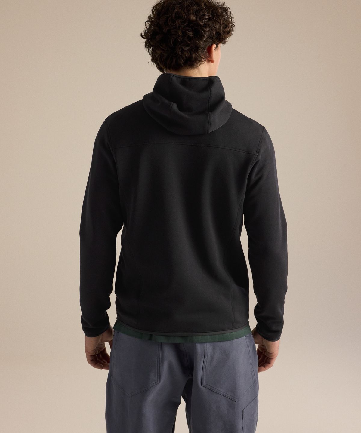 아크테릭스(ARCTERYX) 카이어나이트 후디 남성 - BLACK / AJQFM08446