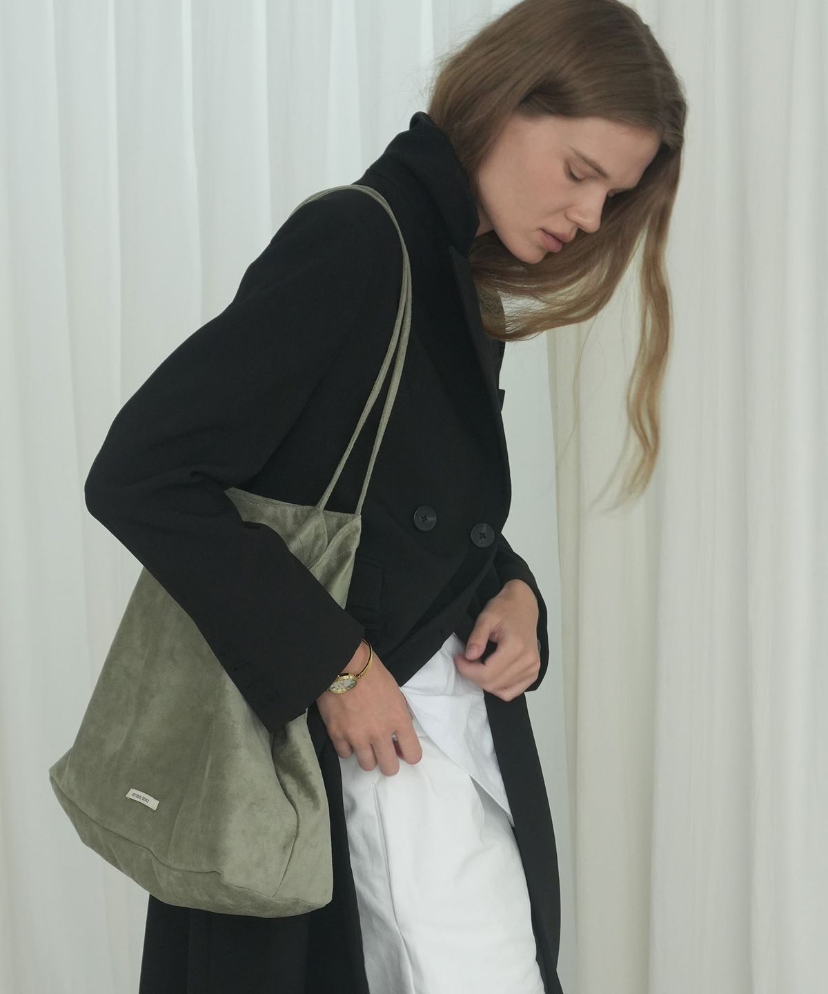 데누(DENU) Rove Bag [Khaki]