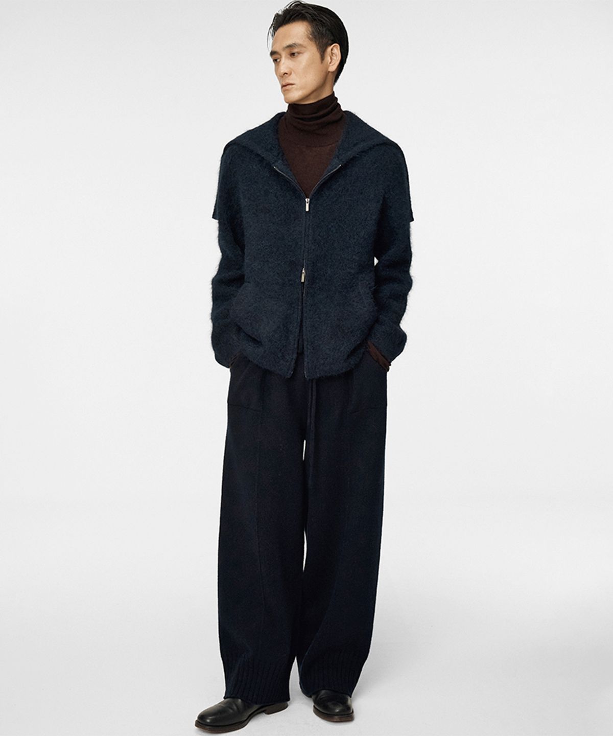 우마뭉(UMARMUNG) Alpaca convertible hood zip up jacket_Deep sea