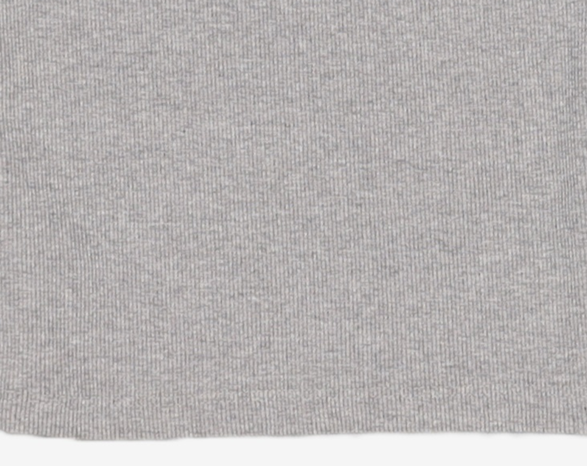 본투윈(BORN TO WIN) B PENDANT RIBBED SEMI CROP SLEEVELESS 1