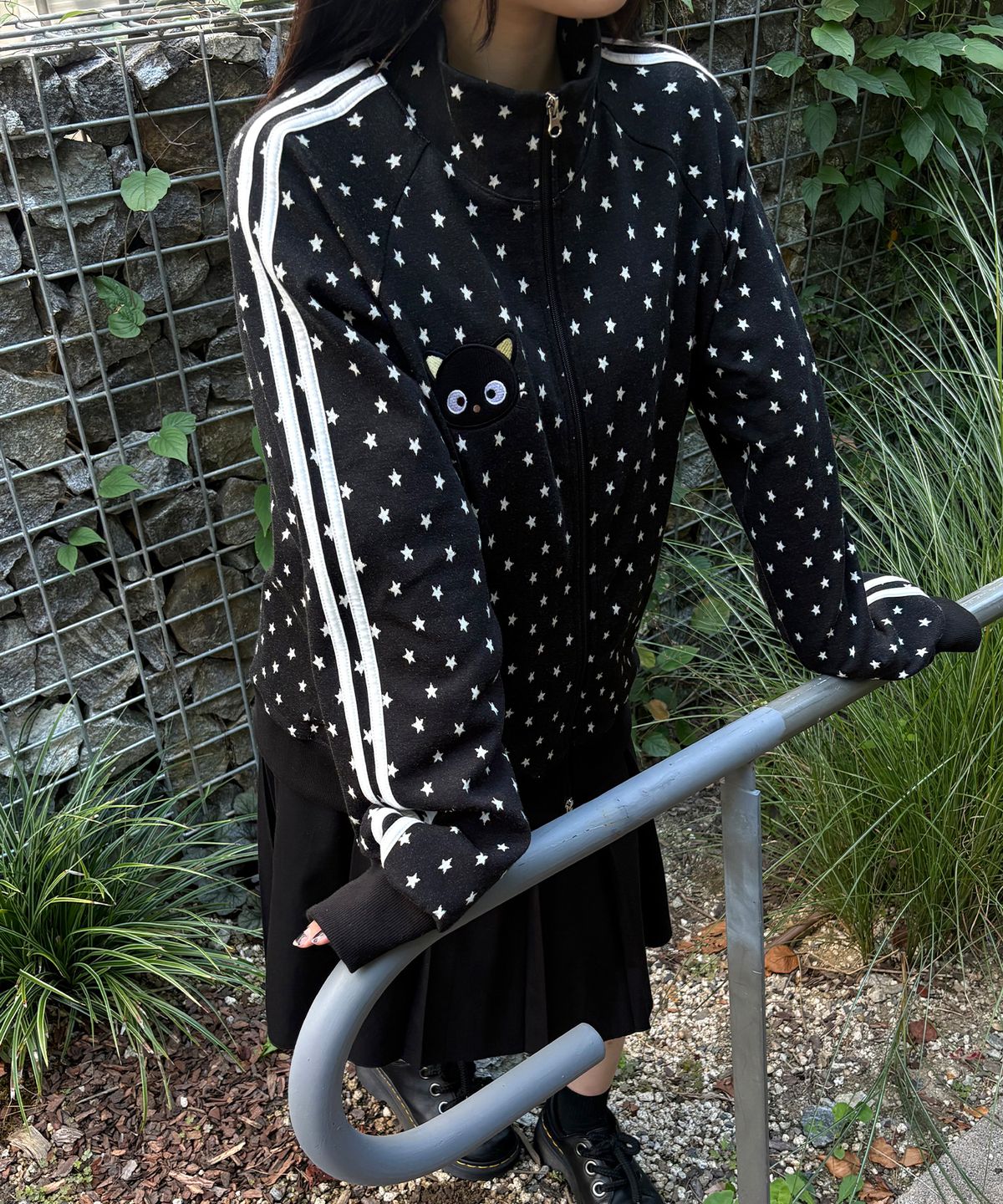 잇자바이브(ITZAVIBE) CHOCOCAT STAR TRACK JACKET
