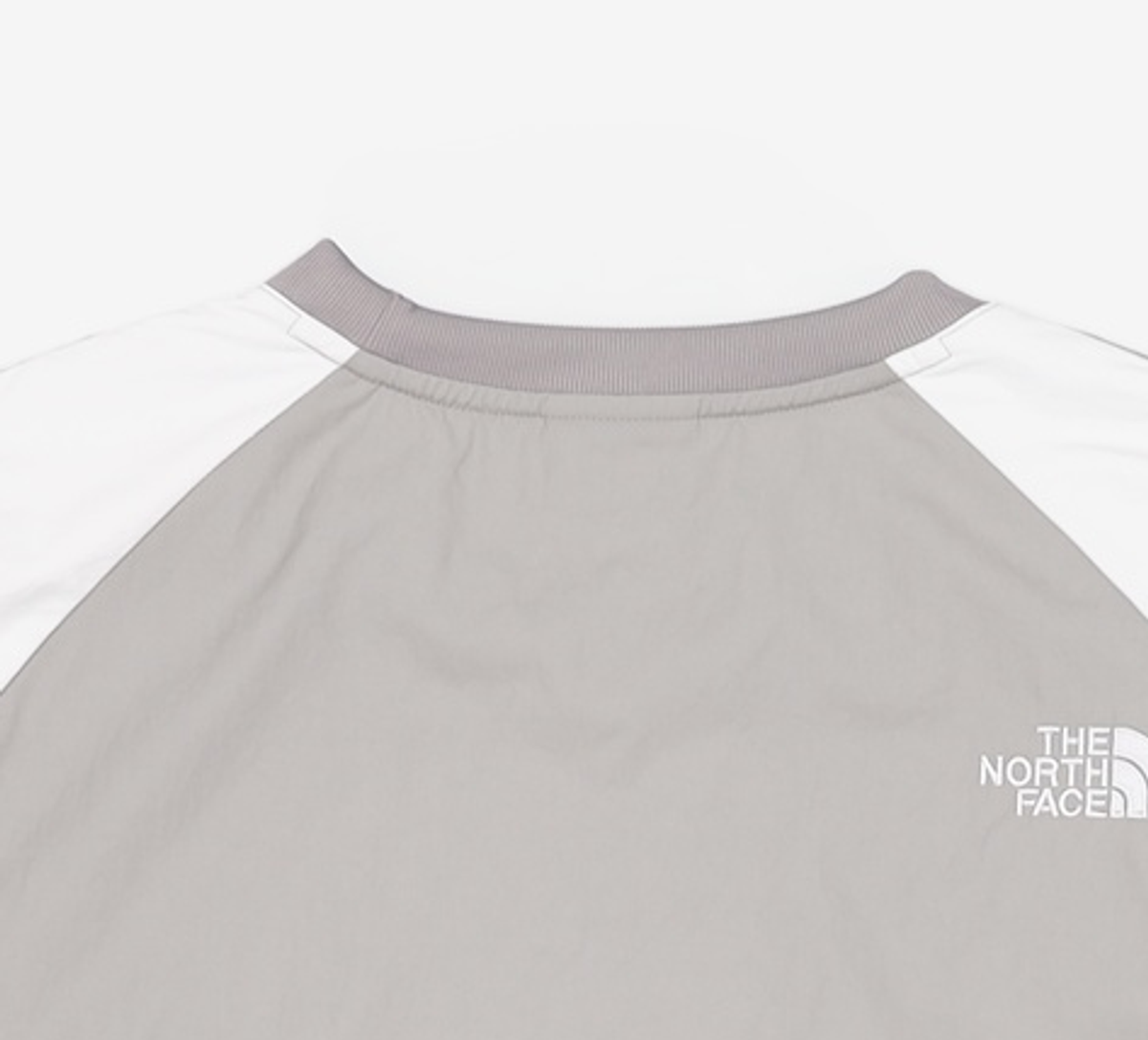 노스페이스(THE NORTH FACE) NM5MQ53K 화이트라벨 밴든 우븐 크루넥 110