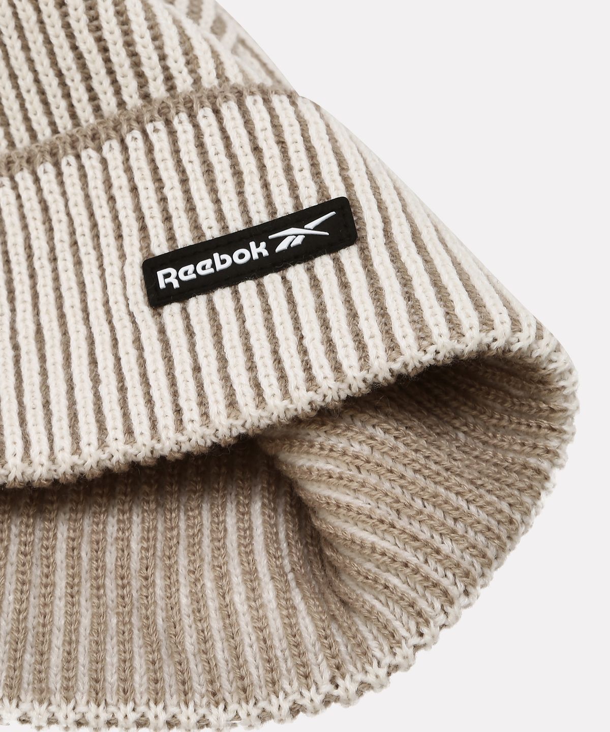 리복(REEBOK) 자수 투톤 비니 - 라이트 베이지
