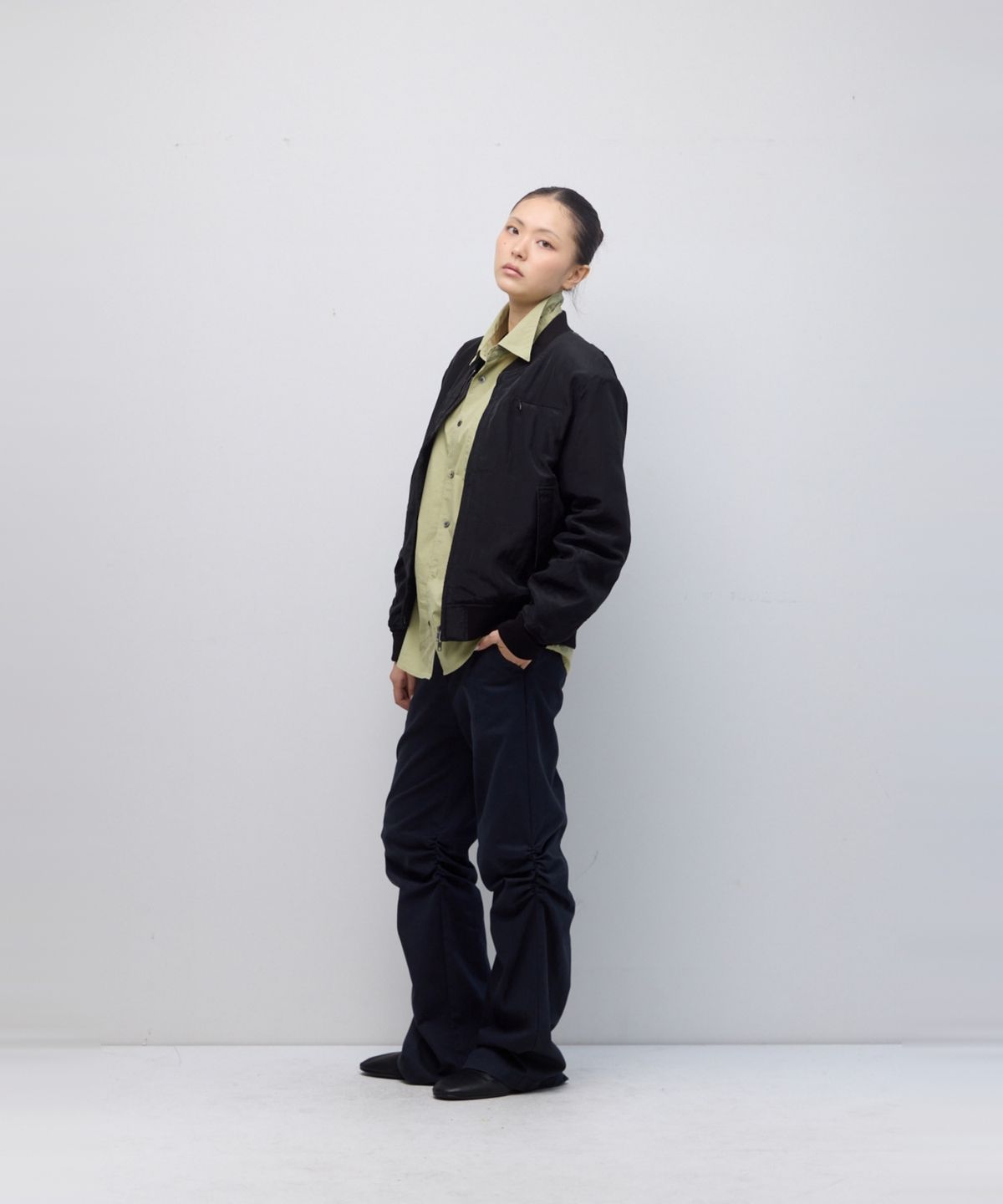 해칭룸(HATCHINGROOM) Regular Bomber Black
