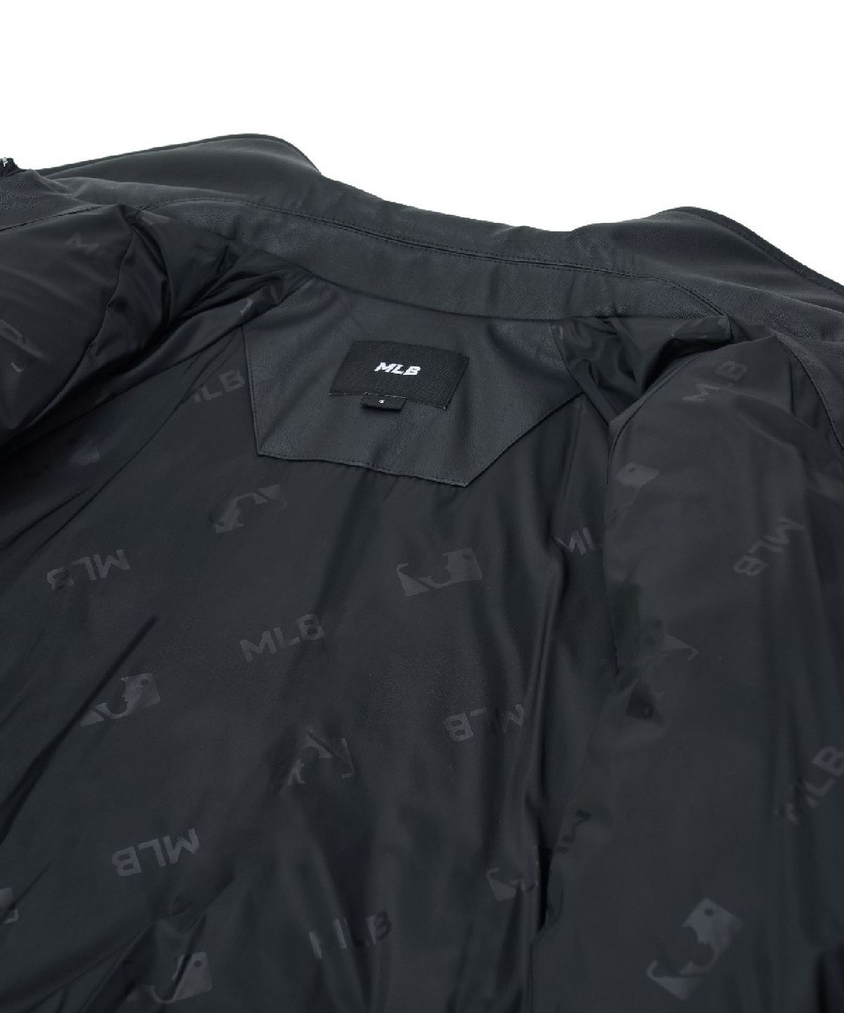 엠엘비(MLB) 여성 빈티지 페이크 레더 크롭패딩 NY (Black)