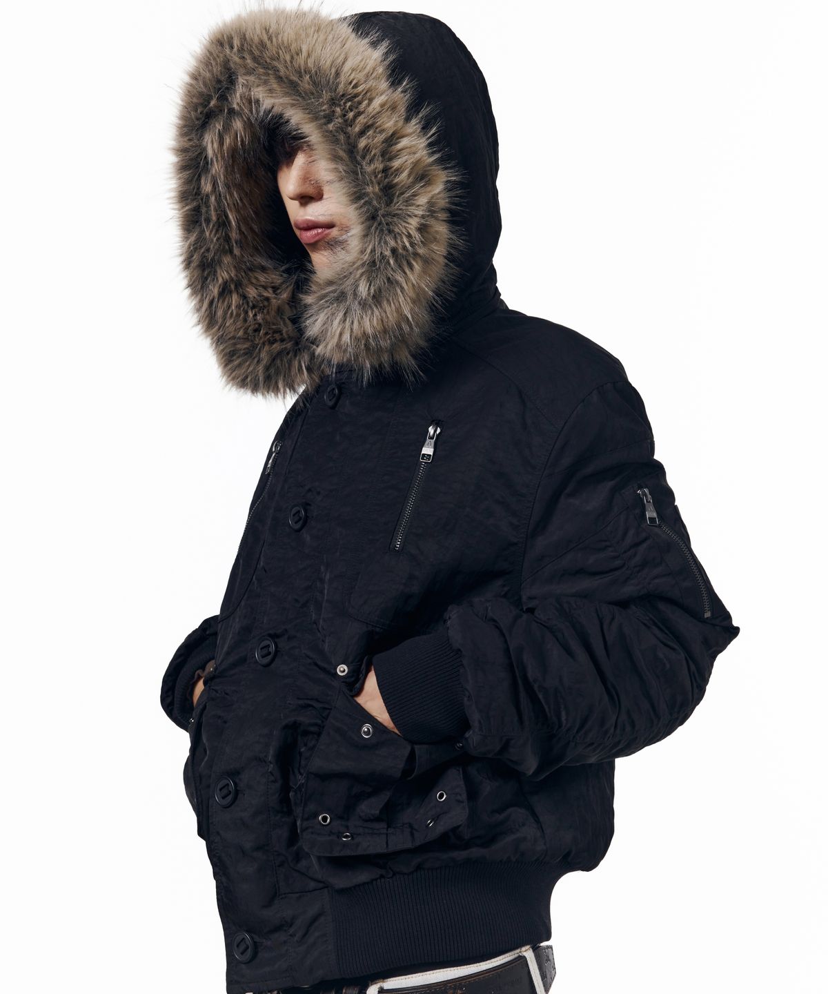 아캄(AAKAM) N2B Shirring Fur Jacket (Black)