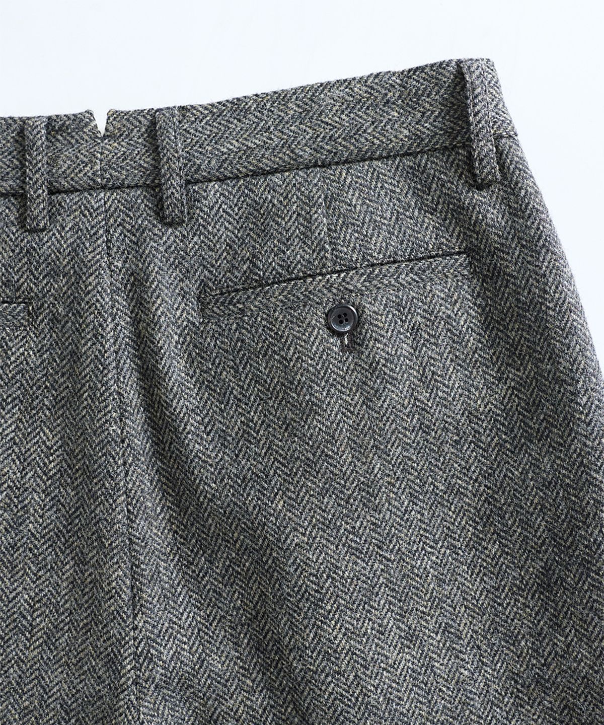 건지 울른스(Guernsey Woollens) [건지울른스X아브라함문] 헤링본 울 클래식 트라우저 - 웜 그레이