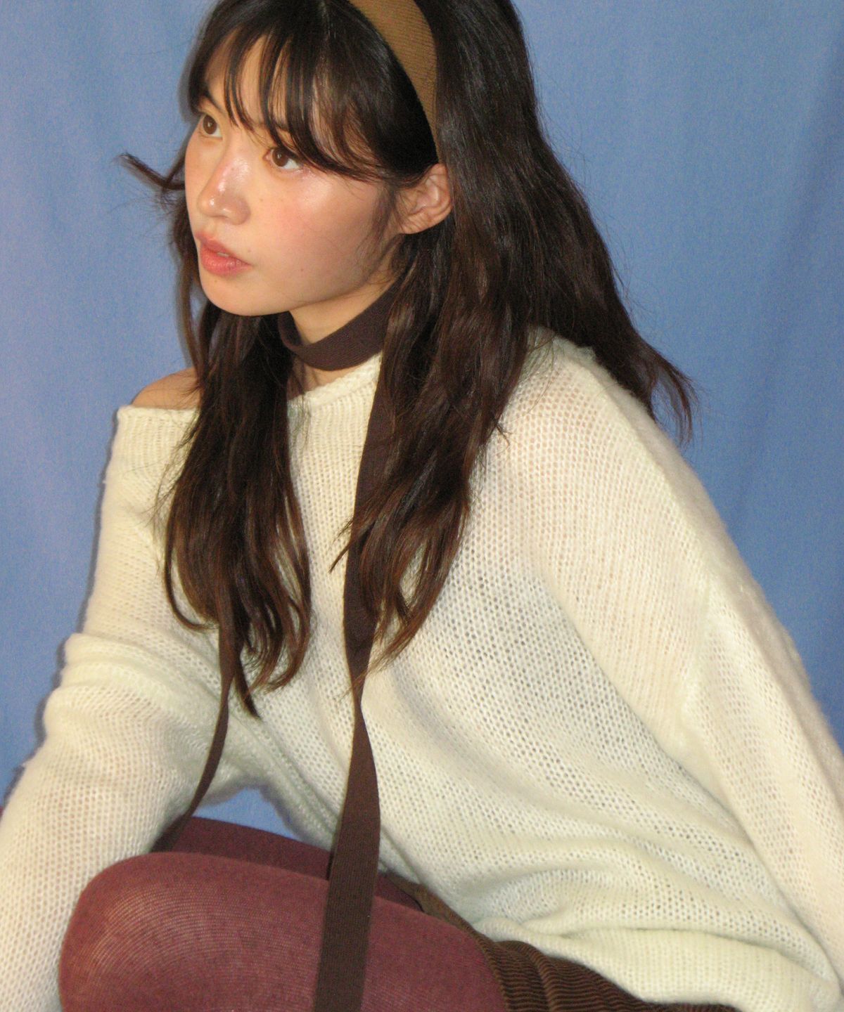 론론(RONRON) CUT OFF BELL SLEEVE KNIT IVORY