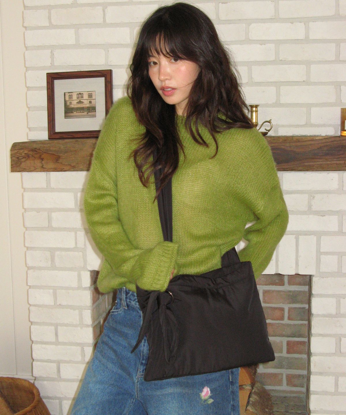 론론(RONRON) CUT OFF BELL SLEEVE KNIT OLIVE