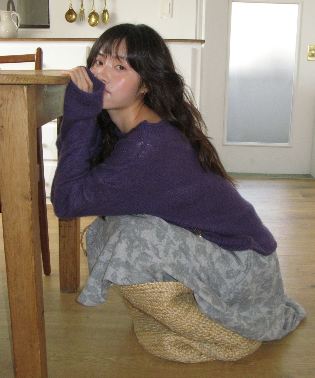 론론(RONRON) CUT OFF BELL SLEEVE KNIT PURPLE