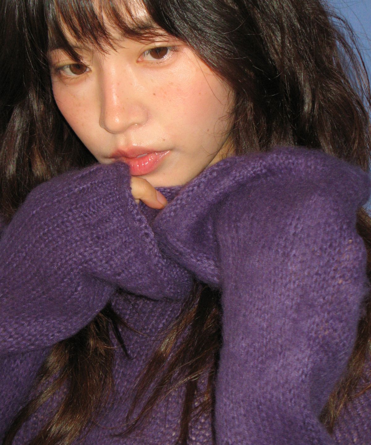 론론(RONRON) CUT OFF BELL SLEEVE KNIT PURPLE