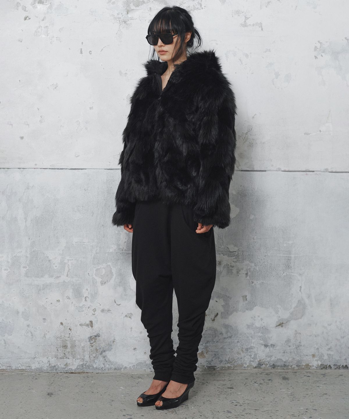 나체(NACHE) REVERSIBLE HOODIE FAUX FUR JACKET NYLON BLACK