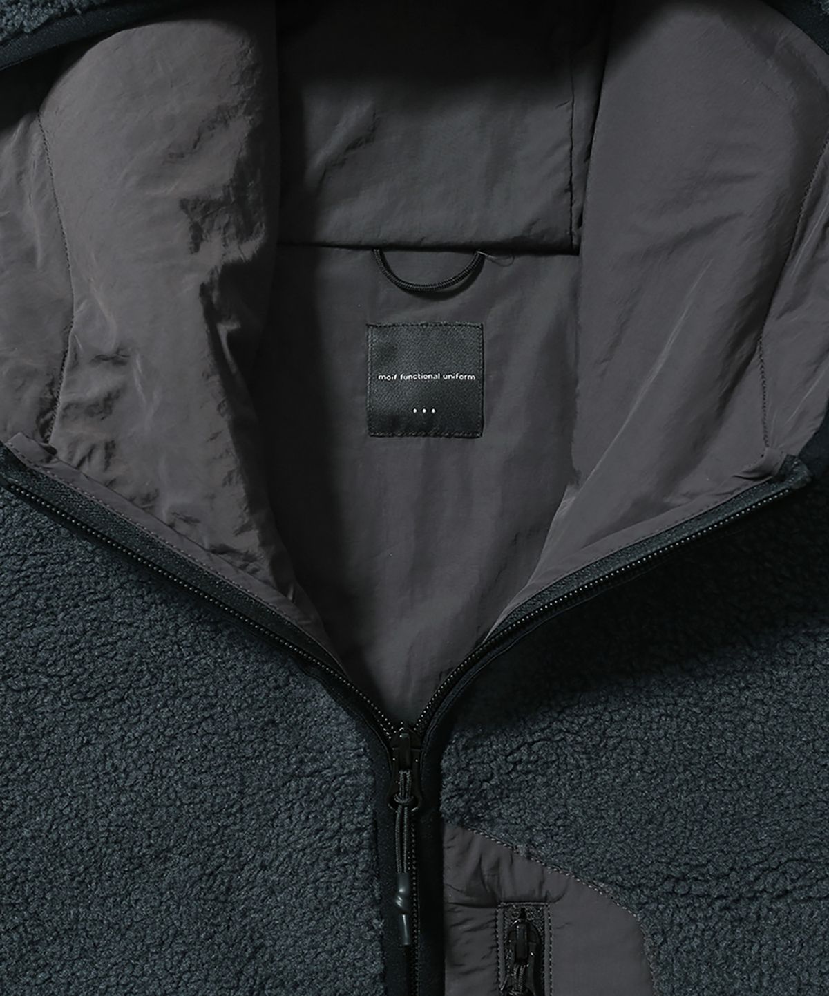 모이프(MOIF) [AW26] HIKER FLEECE HOODIE JUMPER / SLATE GREY