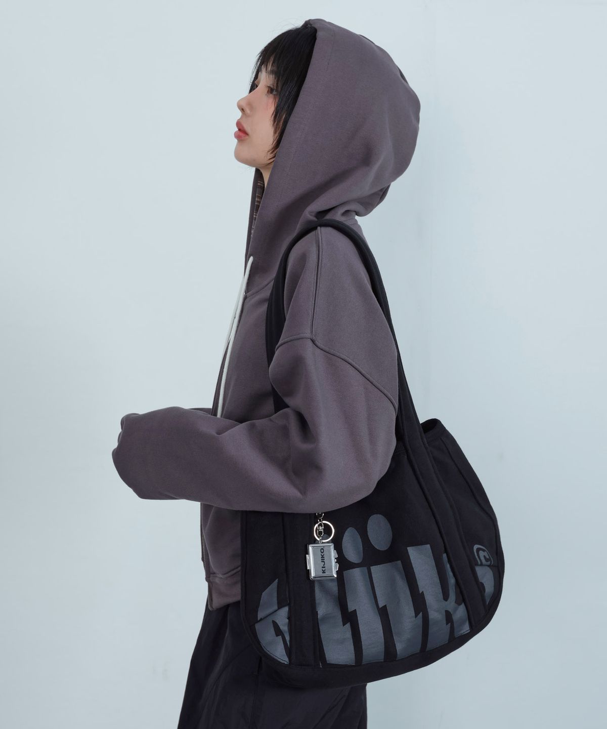 키지코(KIJIKO) Ke907. Easy Slouchy Sweat Bag Black