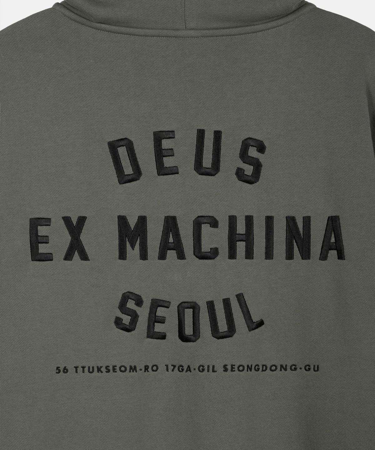 데우스 엑스 마키나(DEUS EX MACHINA) Seoul College Address Zip Hoodie_Charcoal