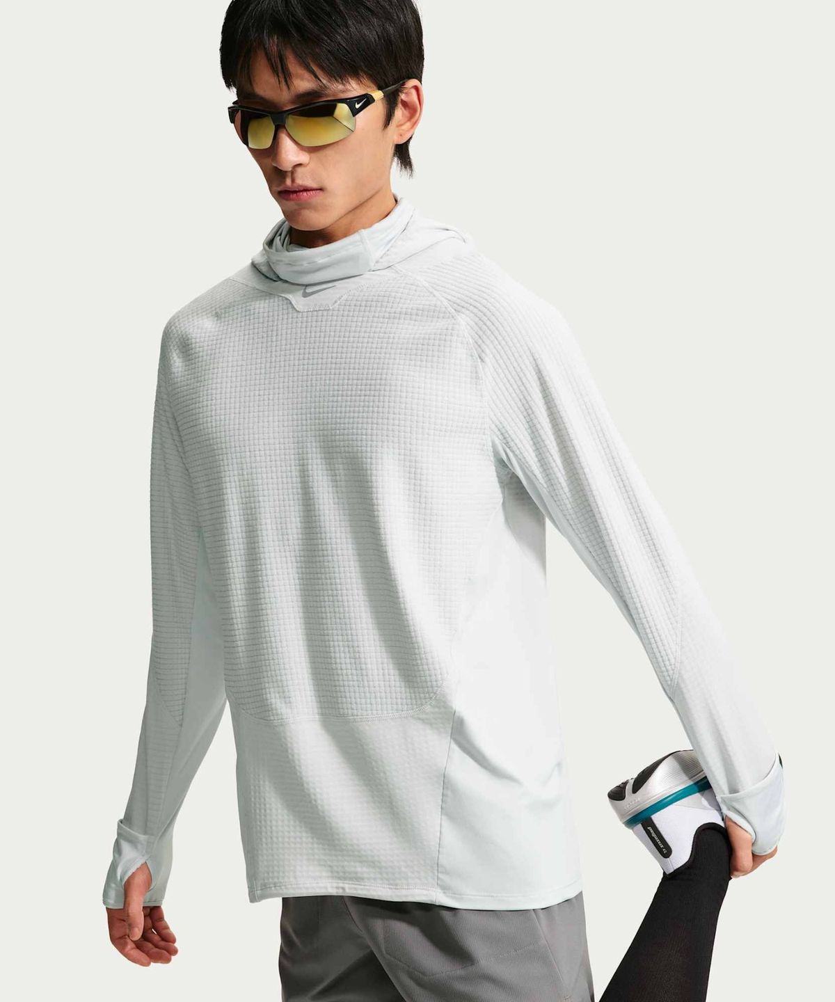 나이키(NIKE) 스트라이드 써마 핏 윈터라이즈드 러닝 미드 레이어 M - 포톤 더스트:블랙 / IO1245-025