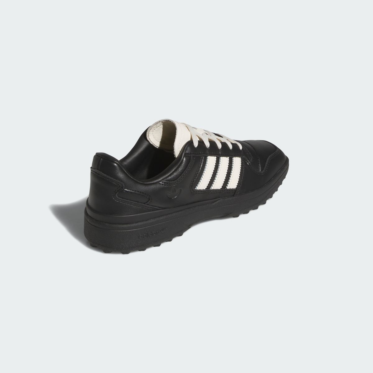 아디다스(ADIDAS) 포럼 SQ KK3757