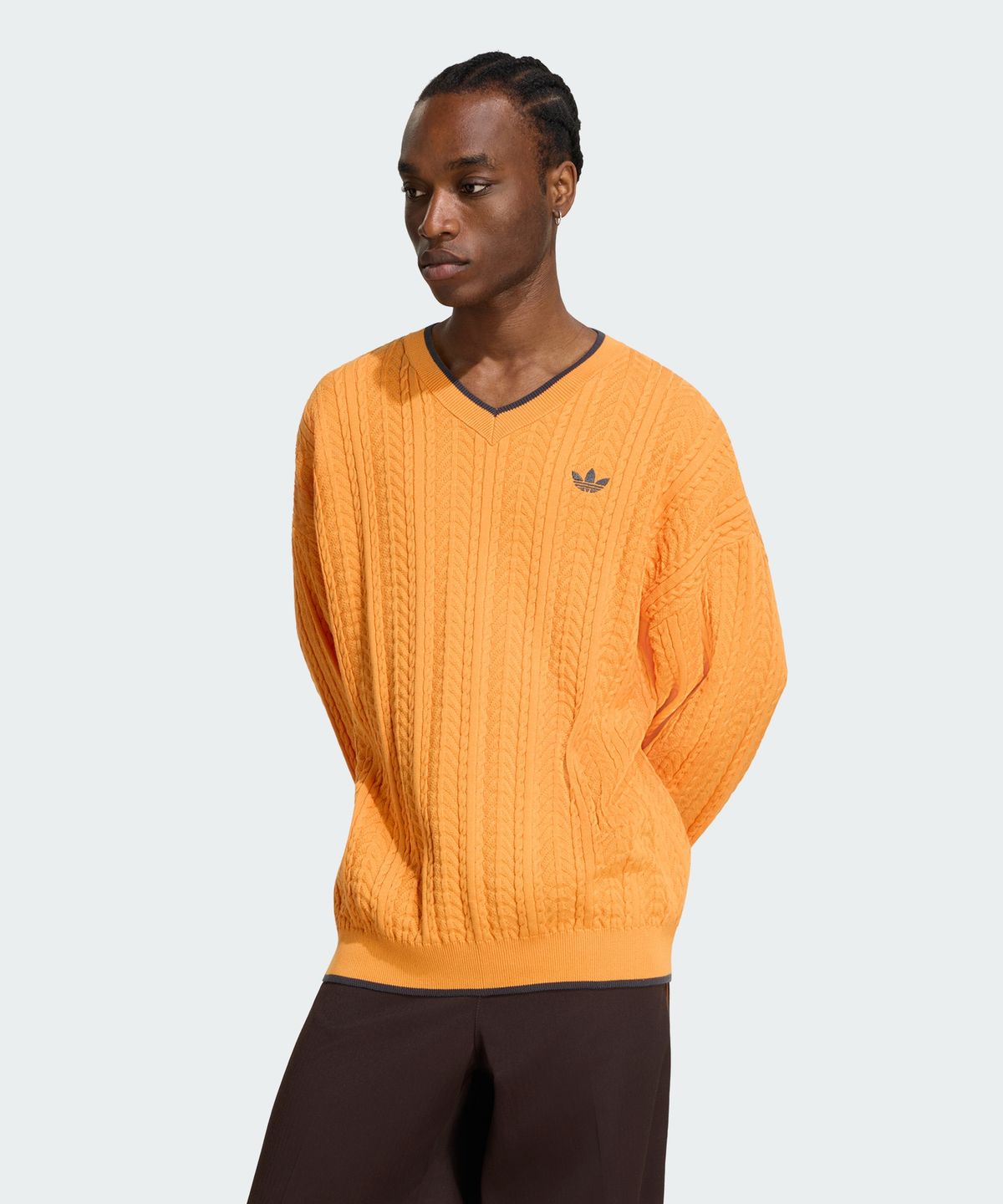 아디다스(ADIDAS) 케이블 니트 브이-넥 스웨터 KR6506