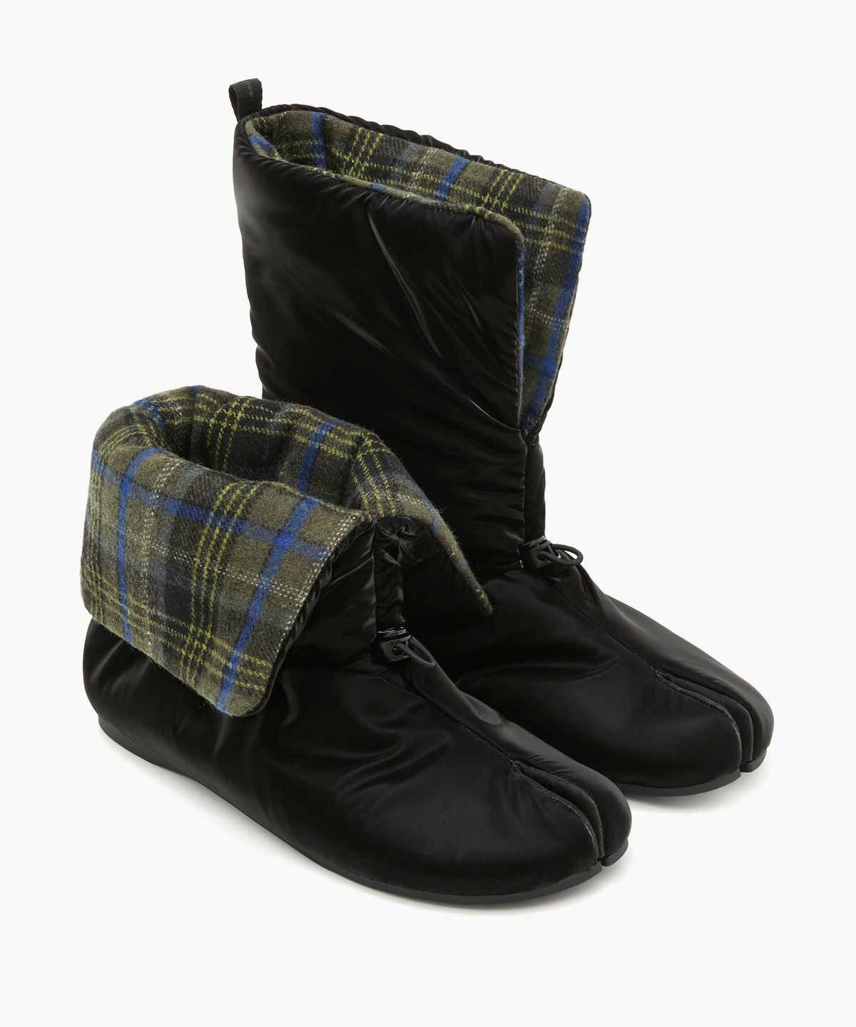 페이즈(PAES) Padded String Boots / Black