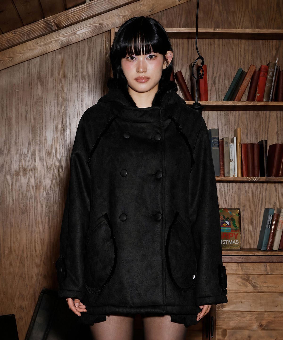 엘엠알(LMR) 스웨이드 무스탕 후드 하프 코트 BLACK