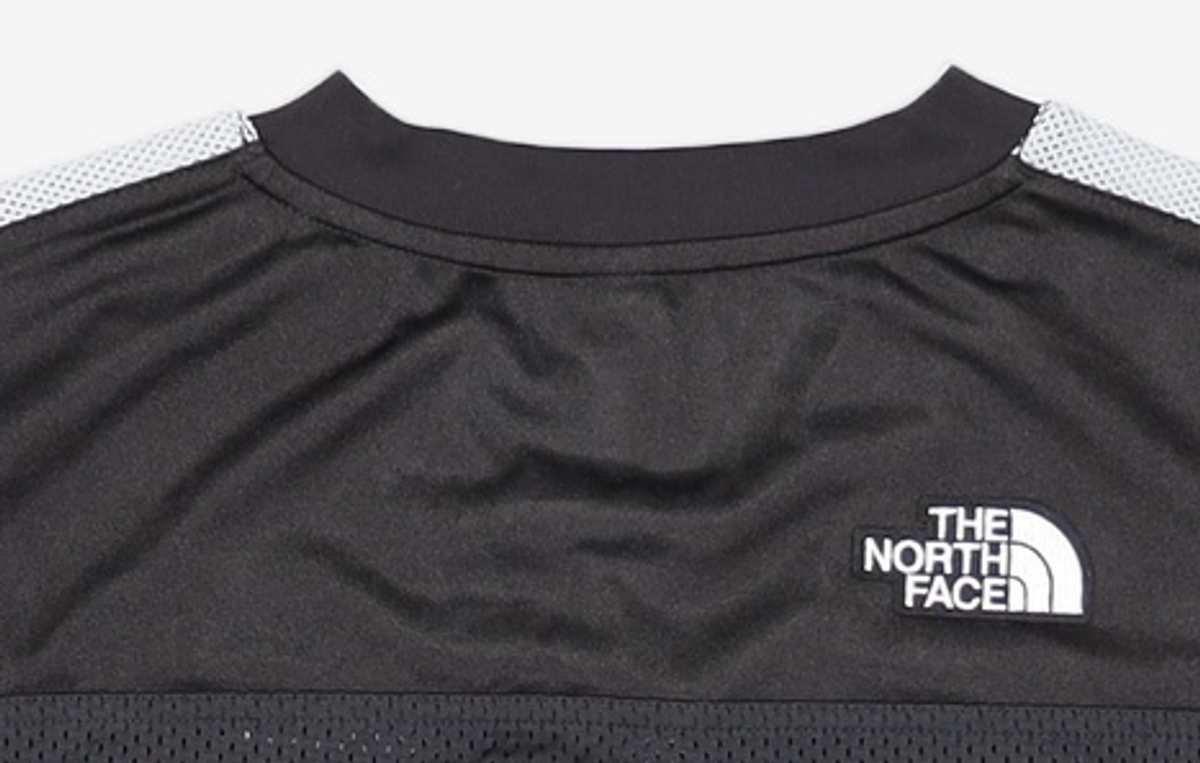노스페이스(THE NORTH FACE) NT7US35J 여성 에어로넷 반팔 티 BLACK M