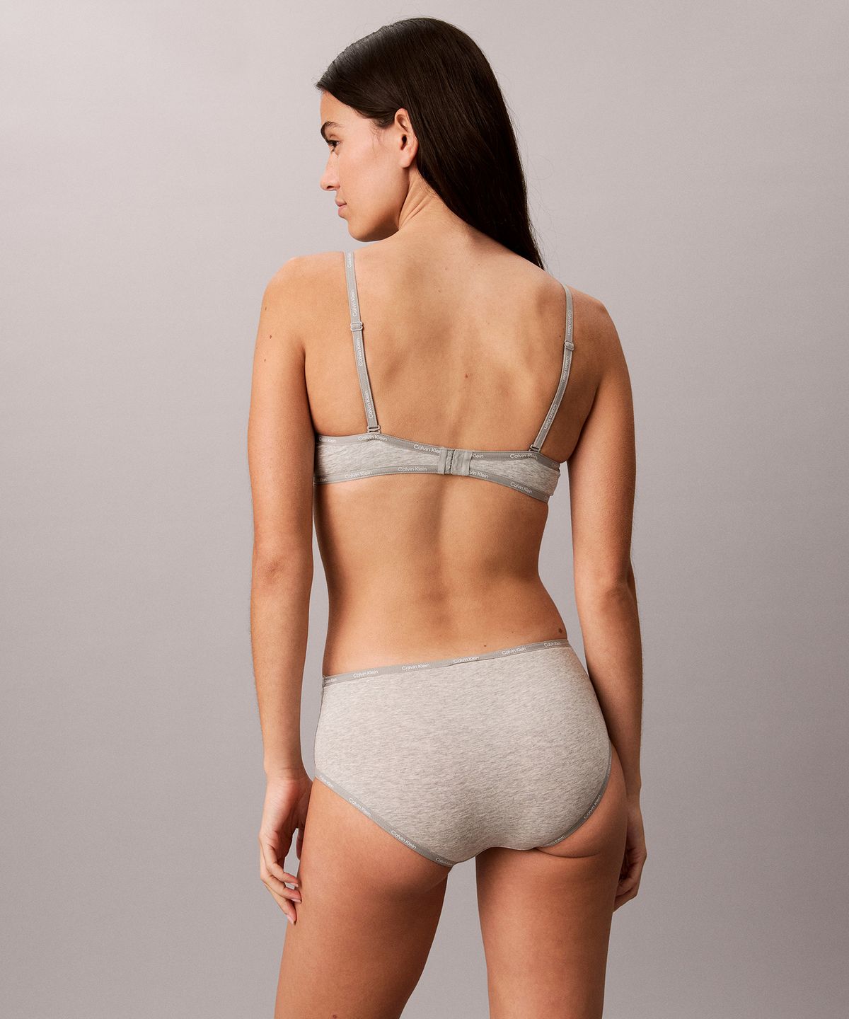 캘빈클라인 언더웨어(CALVIN KLEIN UNDERWEAR) 여성 아이콘 코튼 모달 리미티드 AF 데미 브라_QF9189ADP7A