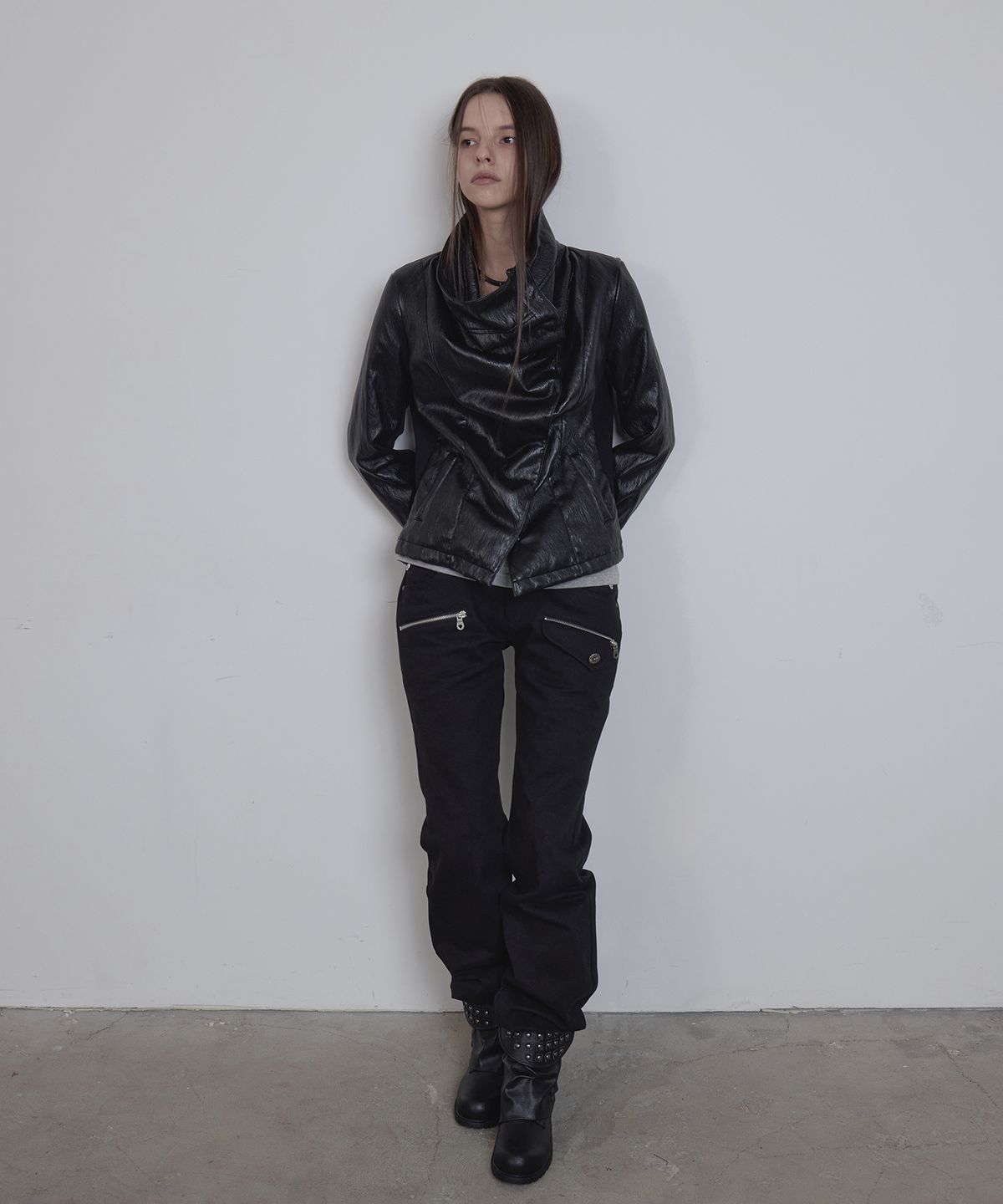 애시메트리(ASYMMETRY) CONVERTIBLE DRAPE LEATHER JACKET / BLACK