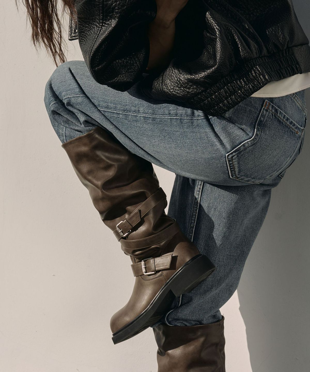 아삐에 마르슈(APIED MARCHE) Le Flare Slouchy Leather Long Boots 소가죽 롱 부츠  4.5cm -PM3044 (3color)