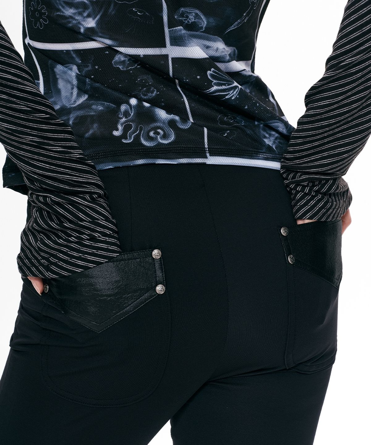 비건타이거(VEGAN TIGER) CURVE PANEL PANTS