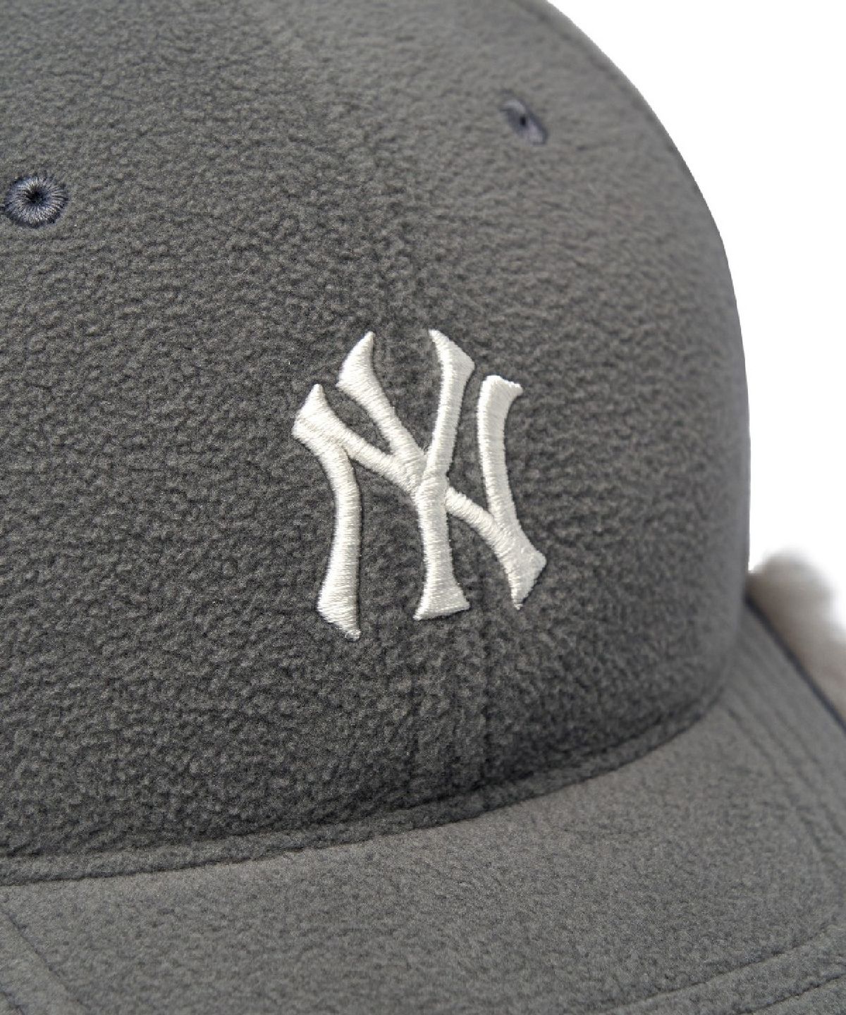 엠엘비(MLB) 플리스 배색 트루퍼캡 NY (Mg.Charcoal Gray)