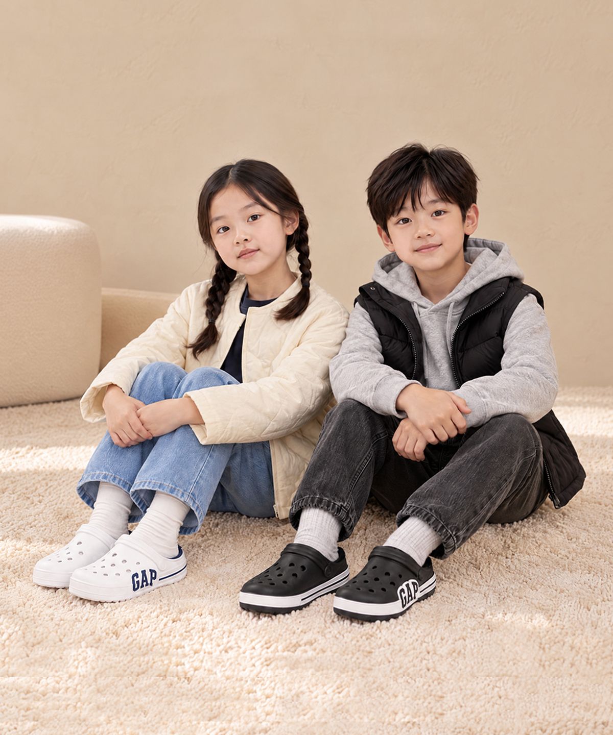 갭 키즈(GAP KIDS) 토이 퍼 방한샌들 블랙