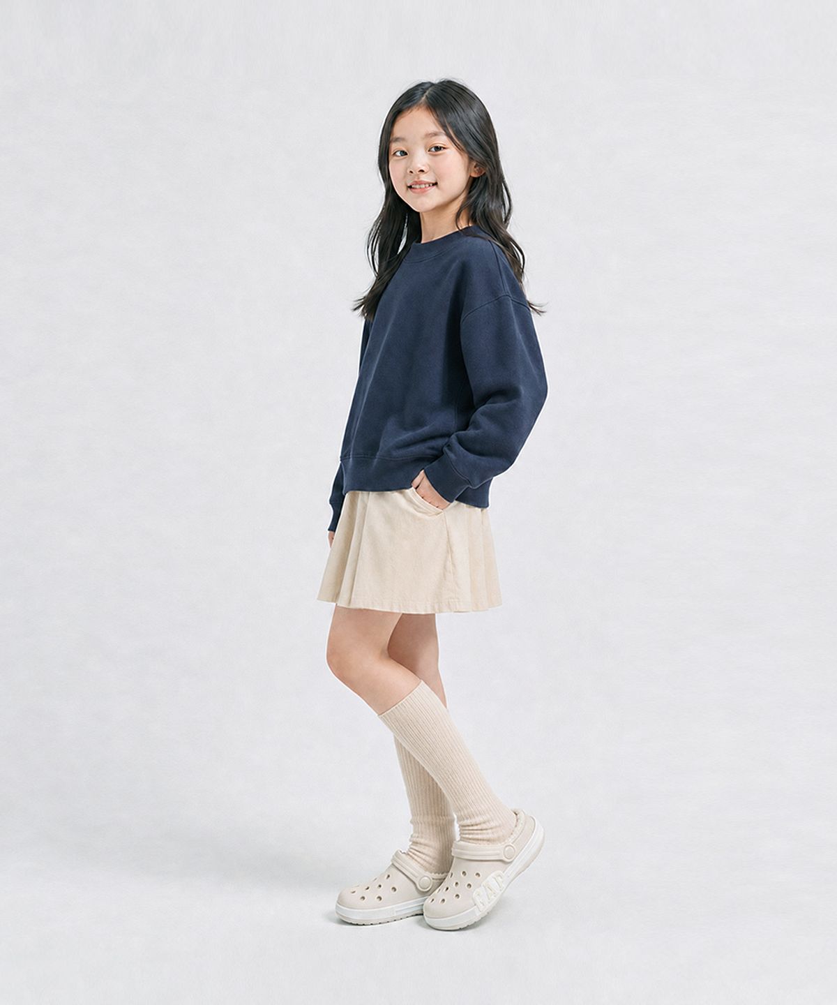 갭 키즈(GAP KIDS) 토이 퍼 방한샌들 베이지