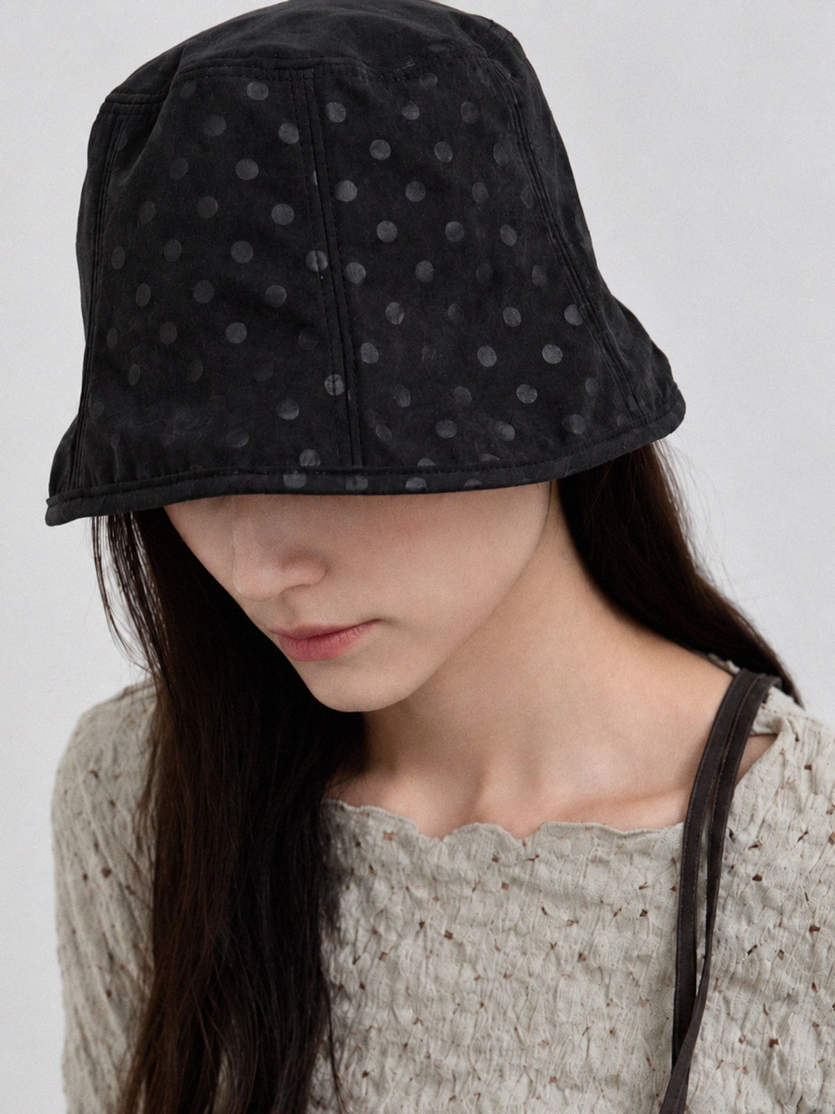 메르헨(MERCHEN) Dot string bucket hat_3color