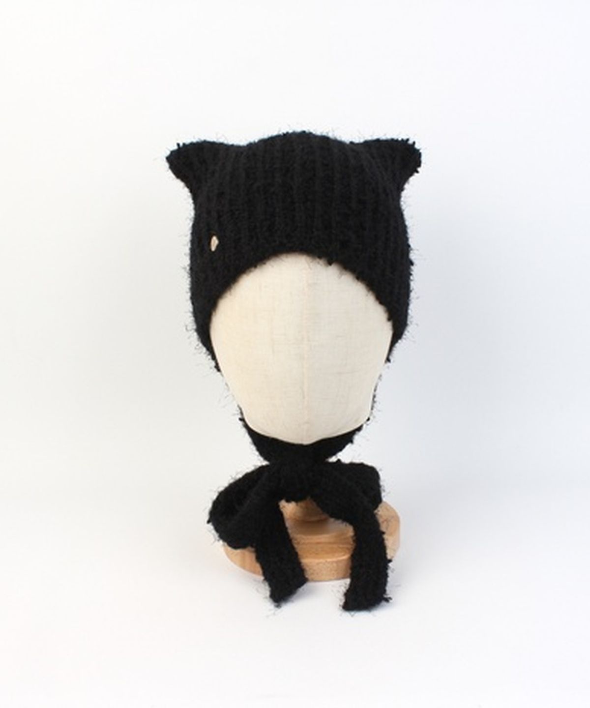 유니버셜 케미스트리(UNIVERSAL CHEMISTRY) Cat Wool Logo Black Bonnet Hat 고양이모자