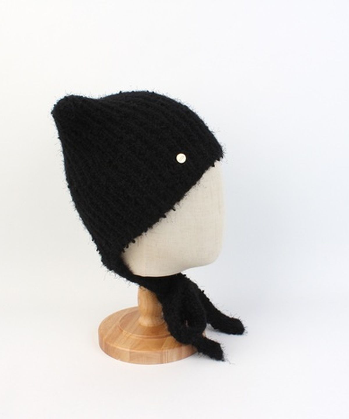 유니버셜 케미스트리(UNIVERSAL CHEMISTRY) Cat Wool Logo Black Bonnet Hat 고양이모자