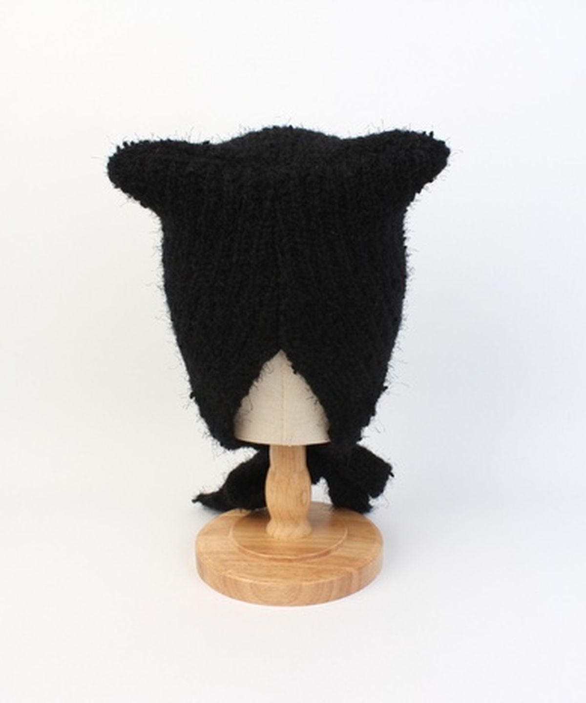 유니버셜 케미스트리(UNIVERSAL CHEMISTRY) Cat Wool Logo Black Bonnet Hat 고양이모자
