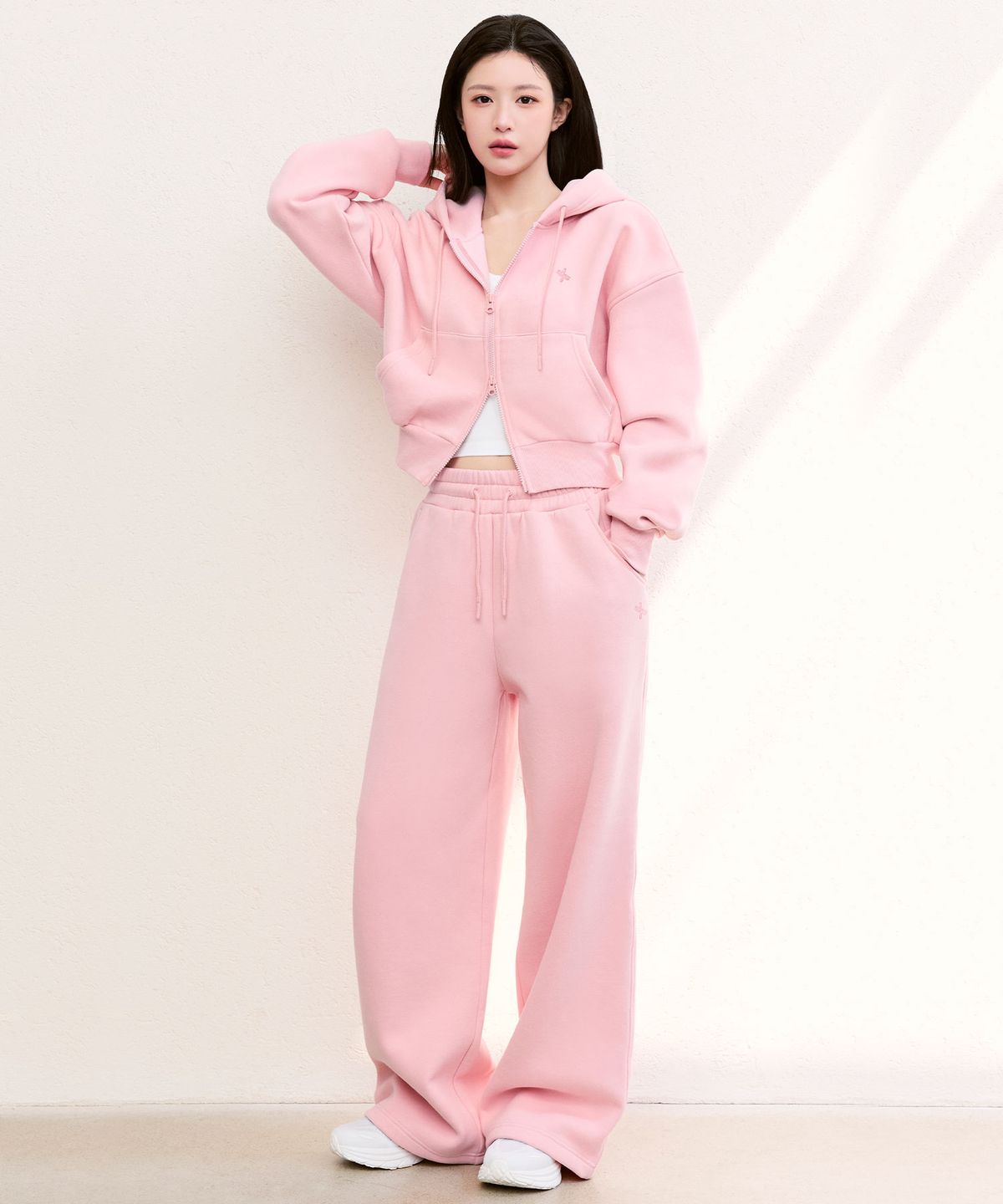 젝시믹스(XEXYMIX) 웜 코지 크롭 후드 집업 XFL4JL1119