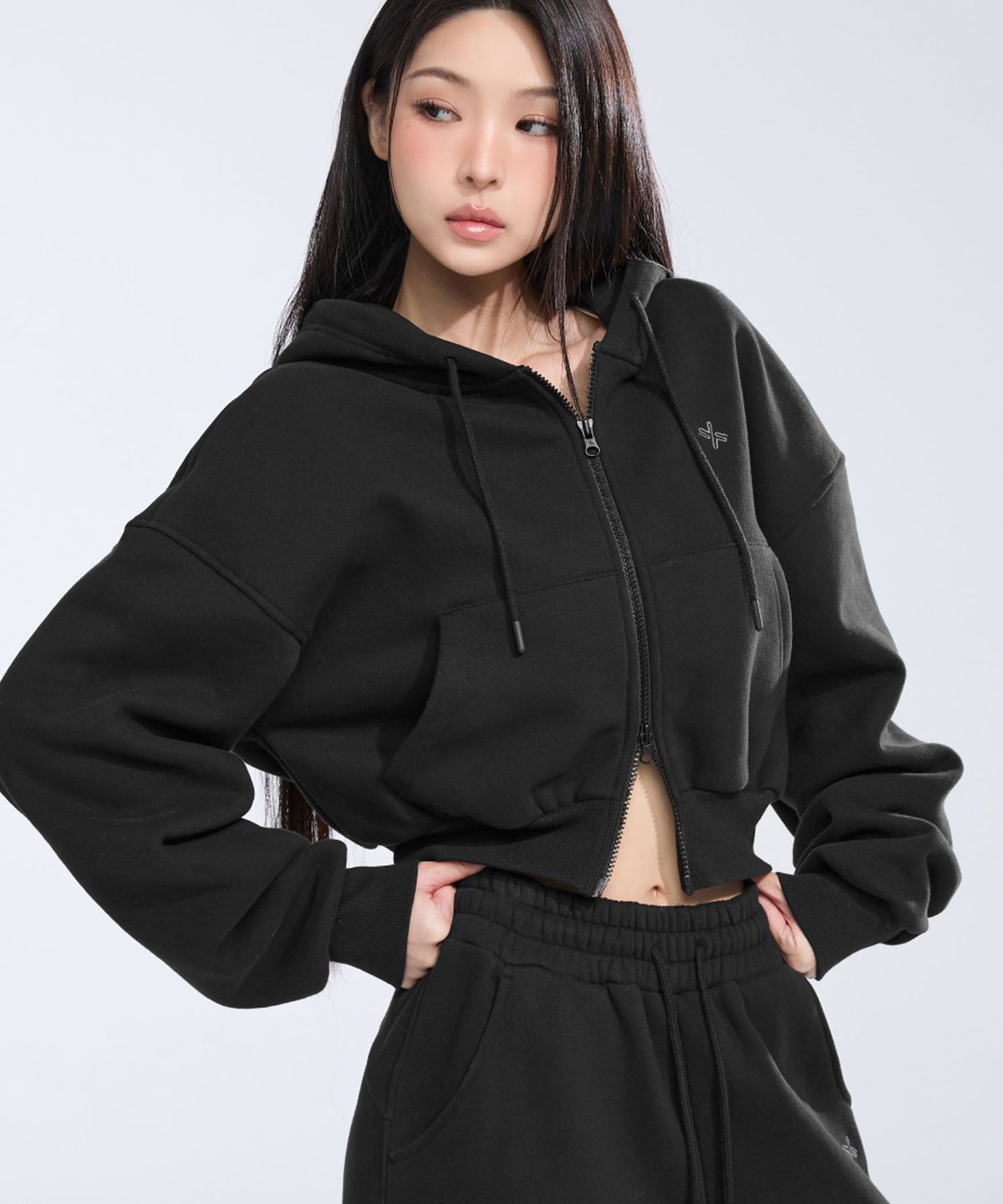 젝시믹스(XEXYMIX) 웜 코지 크롭 후드 집업 XFL4JL1119