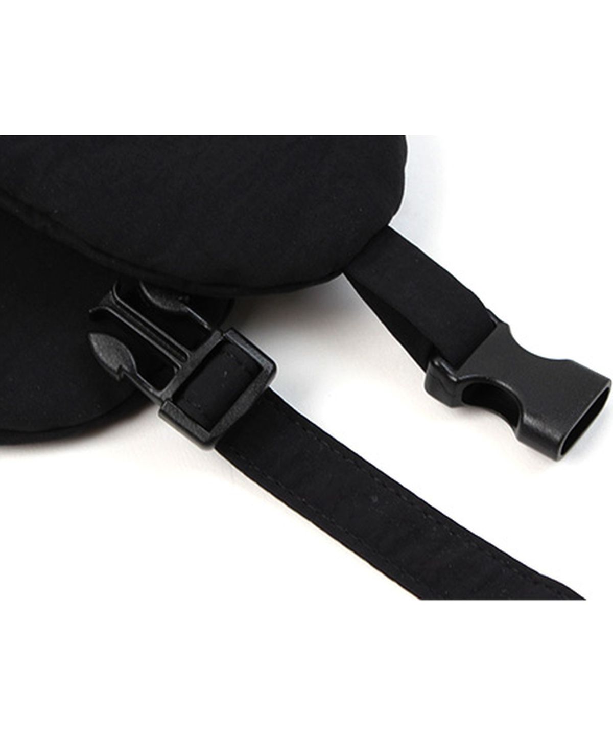 유니버셜 케미스트리(UNIVERSAL CHEMISTRY) Bubble Padding Black Trooper Hat 귀달이모자