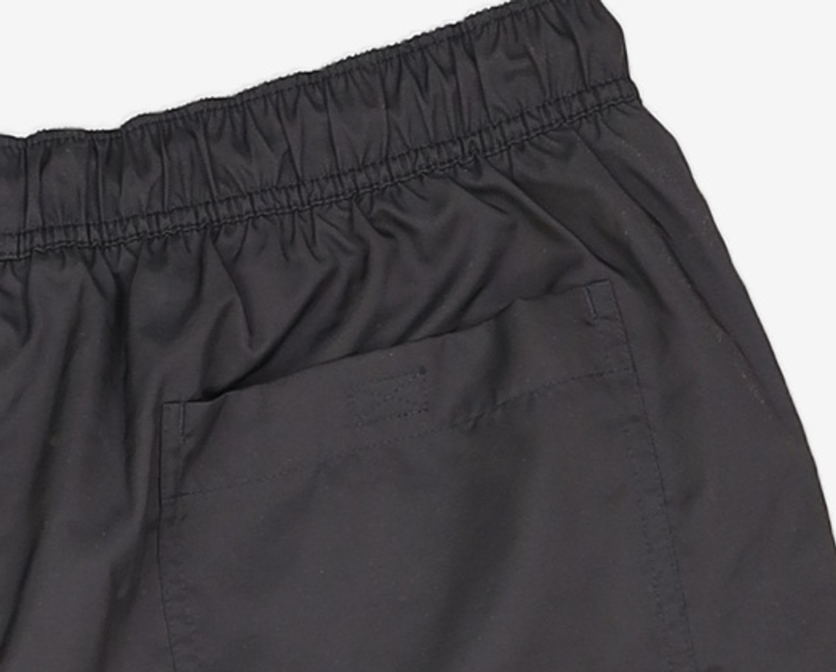 나이키(NIKE) 클럽 우븐 플로우 쇼츠 M - 블랙:화이트 / FN3308-010 XXL