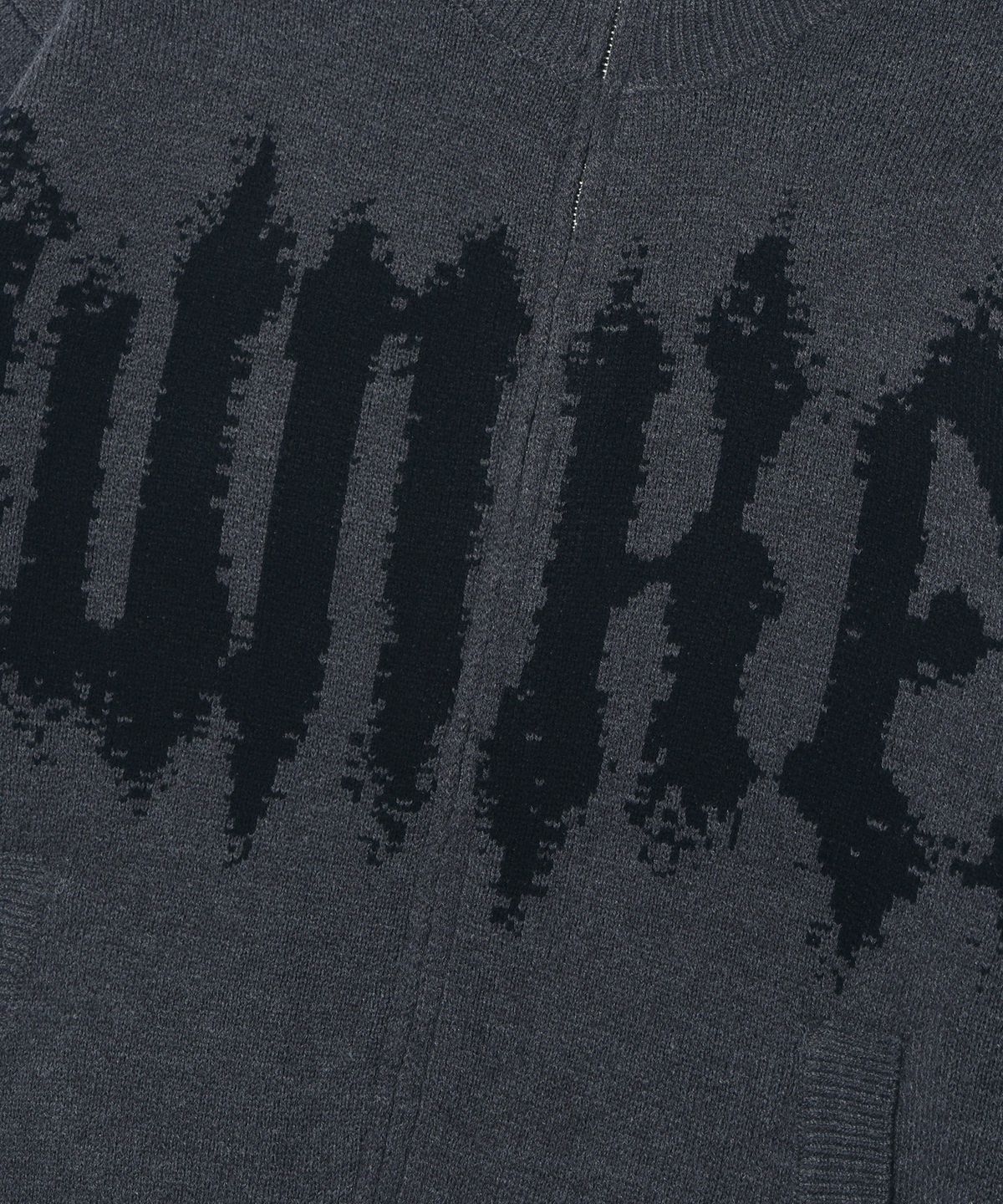 벙커버스터(BUNKERBUSTER) 하이넥 블러디 로고 니트 집업 MR5SU502_CHARCOAL