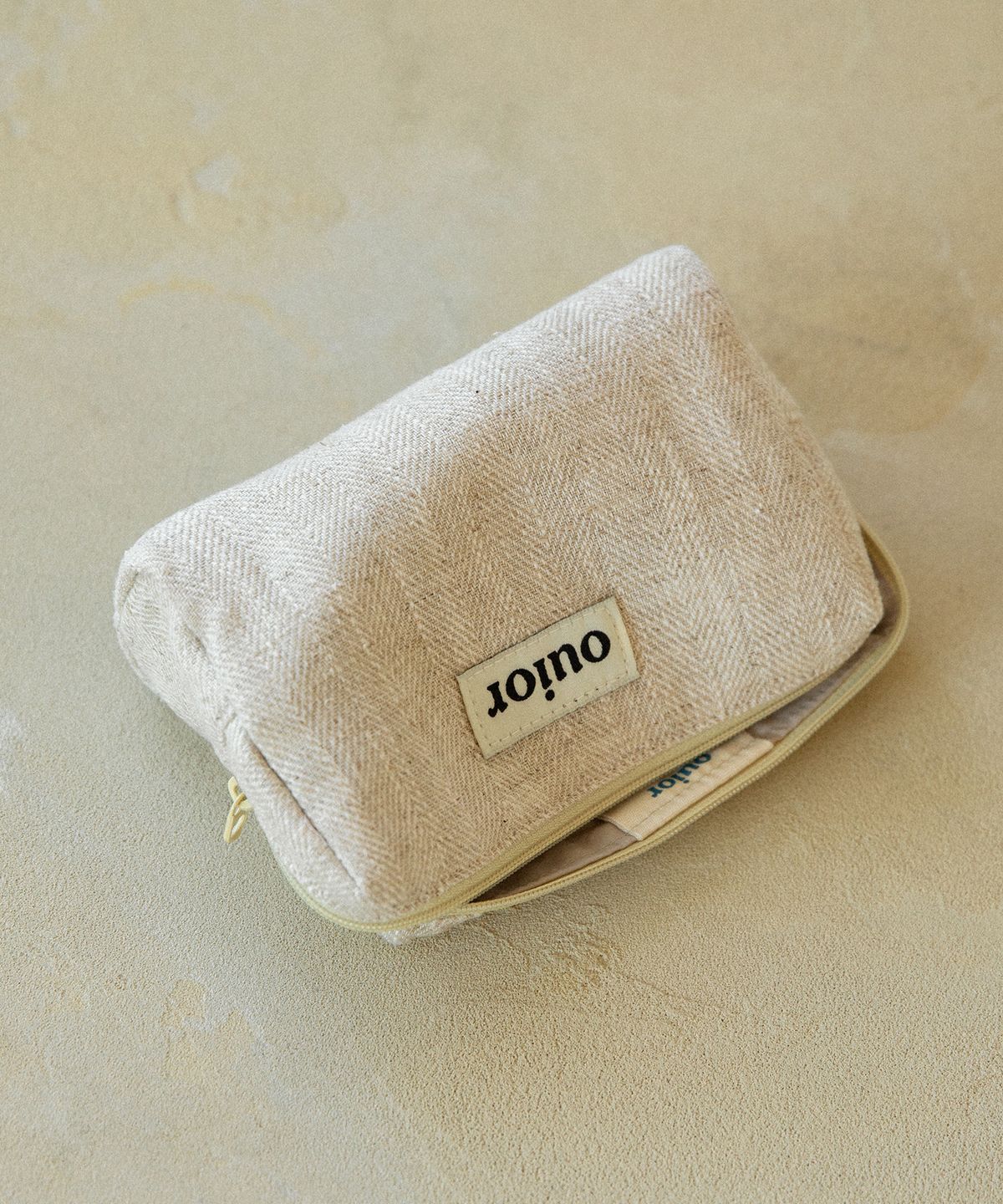 위올(OUIOR) [기프트박스]ouior everyday pouch_herringbone beige