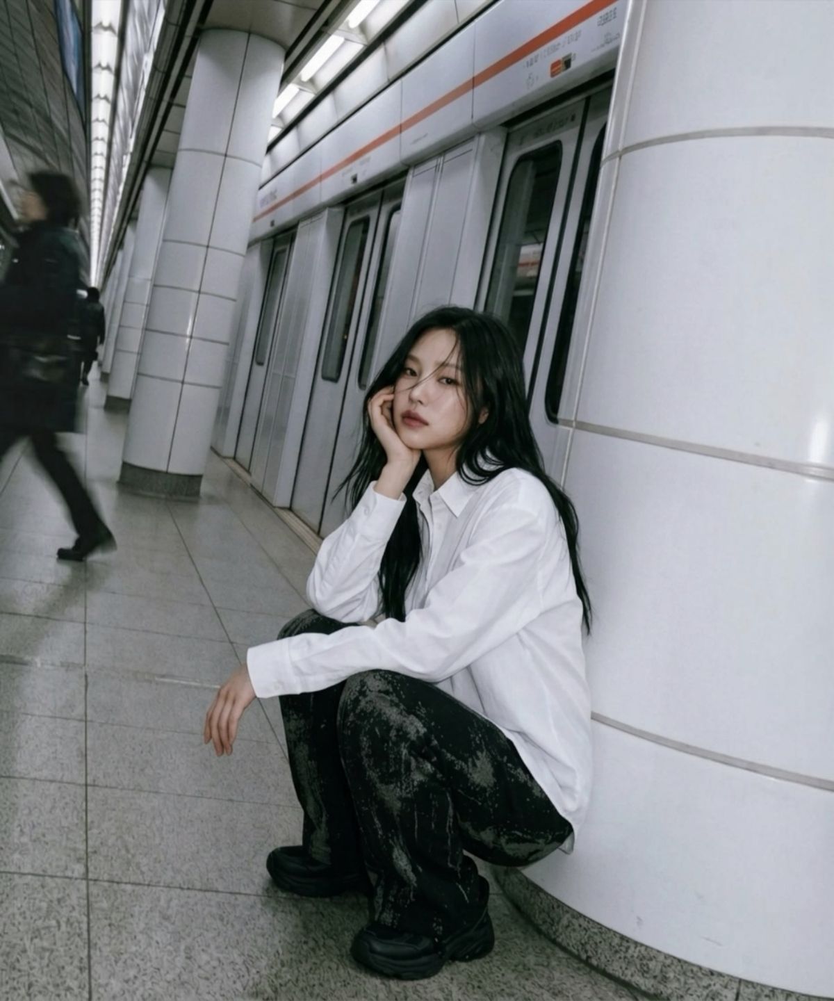 본슬리피(BORN SLIPPY) Drip Acid Wide Sweat Pants (Black)
