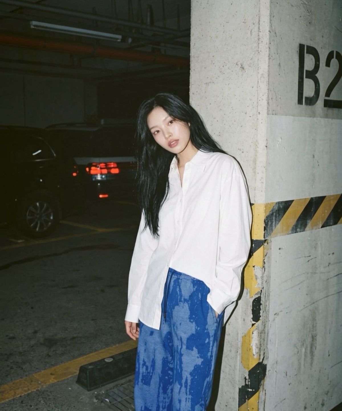 본슬리피(BORN SLIPPY) Drip Acid Wide Sweat Pants (Blue)