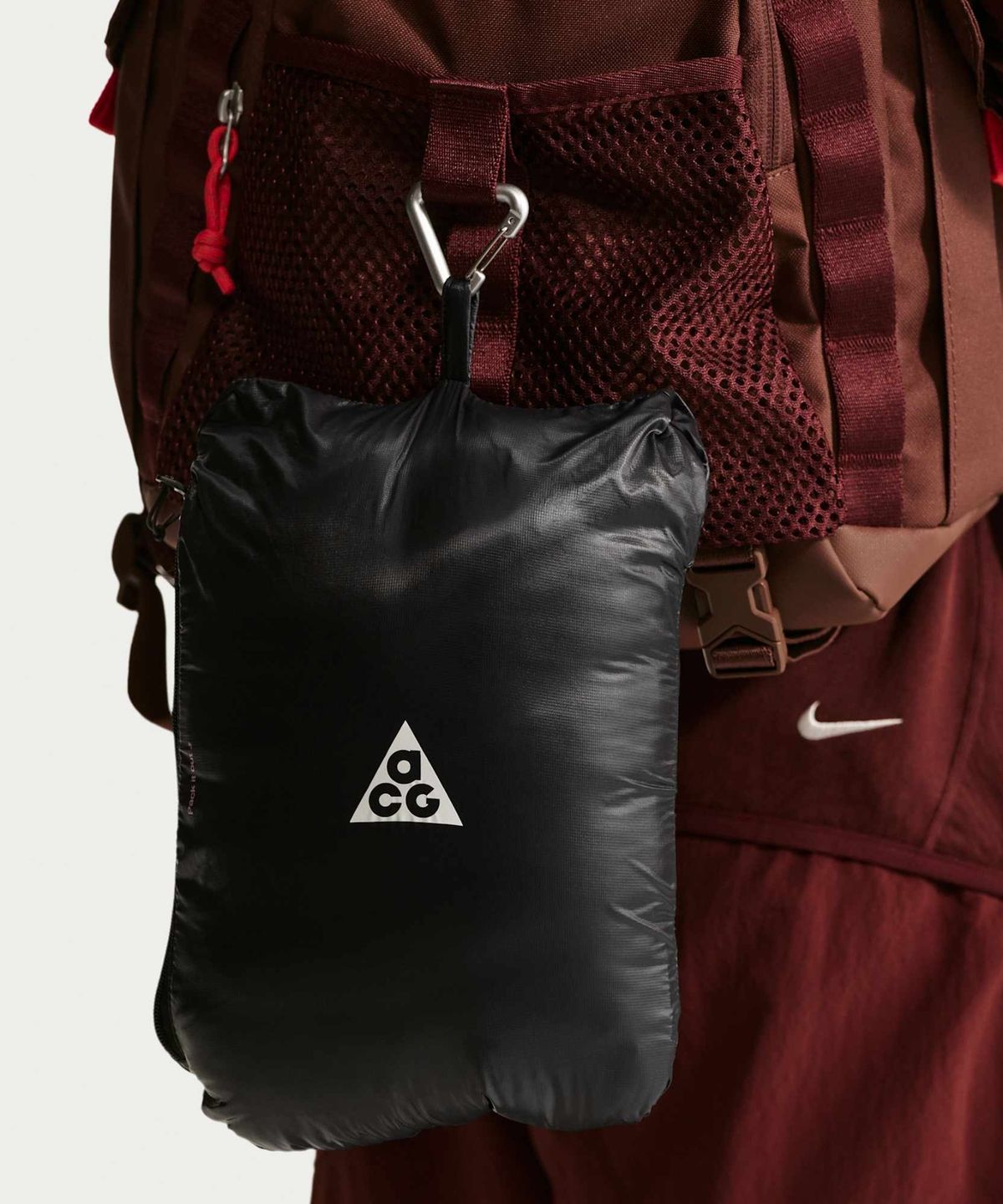 나이키(NIKE) ACG 라바 플로우 써마 핏 ADV 초경량 다운 재킷 M - 블랙:서밋 화이트 / IO9004-010