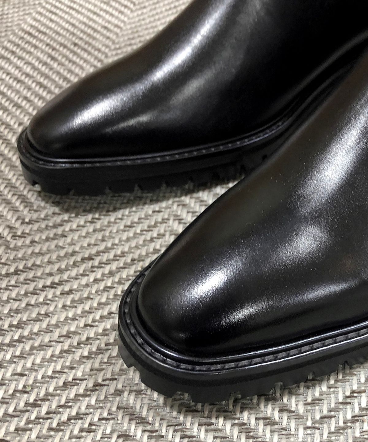 조앤슈(JOENSHOE) 애쉬포드 사이드지퍼 롱부츠 블랙