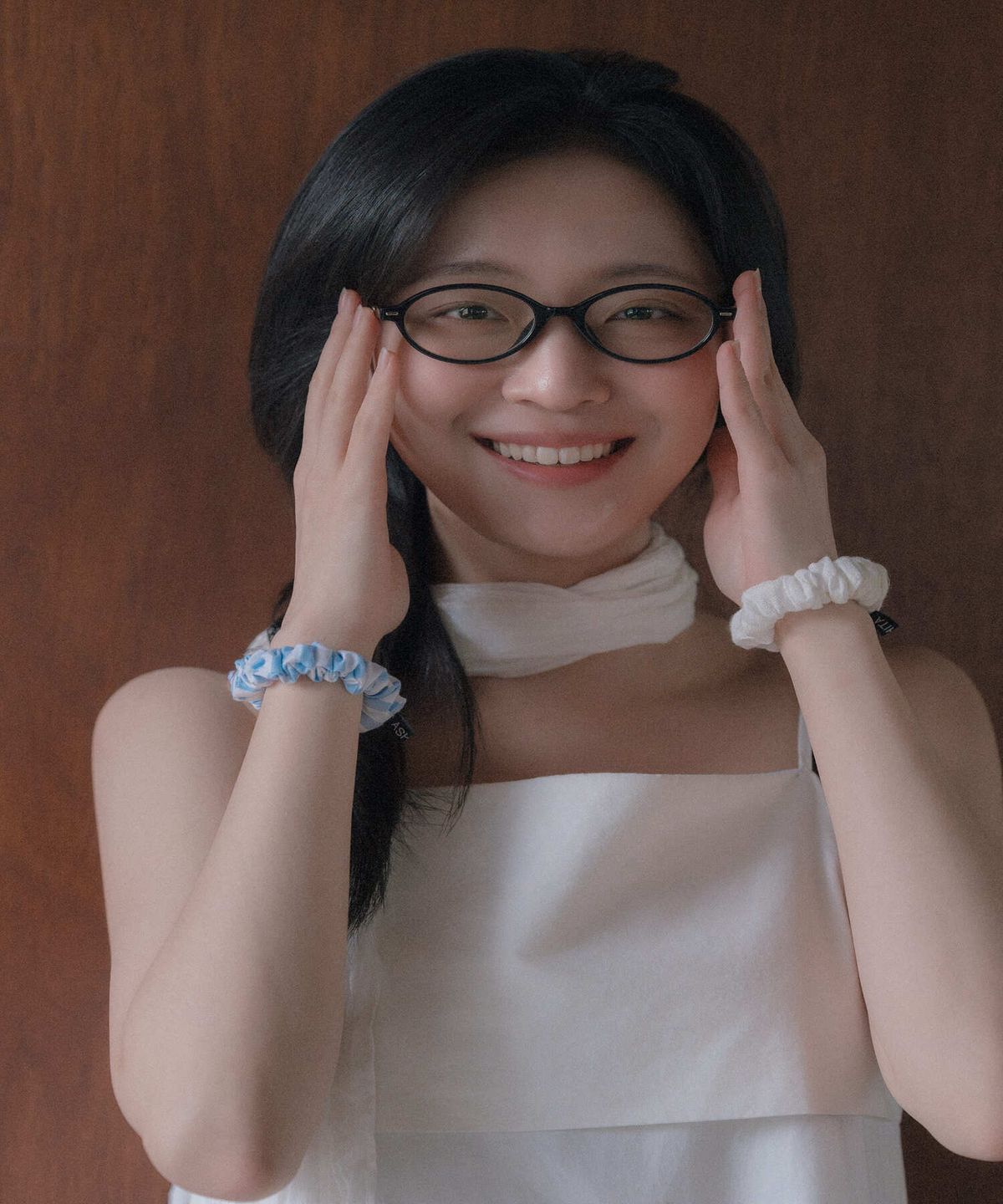 아시타(ASHITA) Ivory wrinkle scarf (아이보리 링클 스카프)