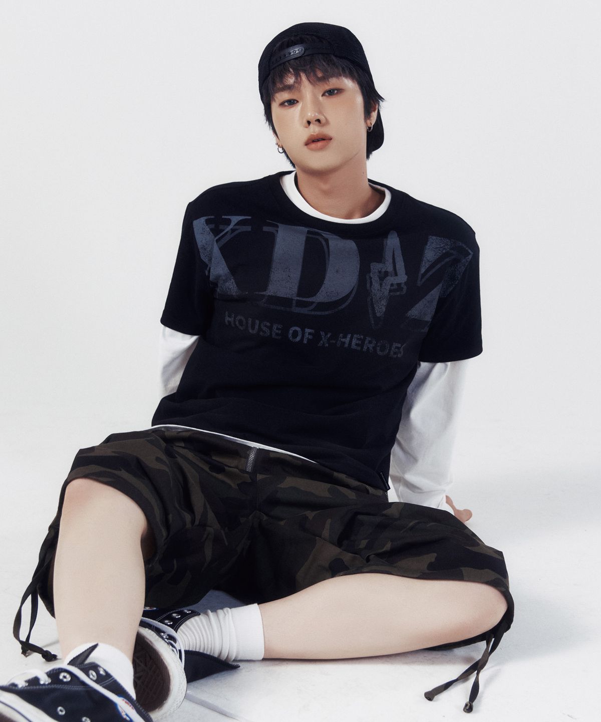 더바이닐하우스(THEVINYLHOUSE) [더바이닐하우스 X 엑디즈] FADED LOGO TEE BLACK