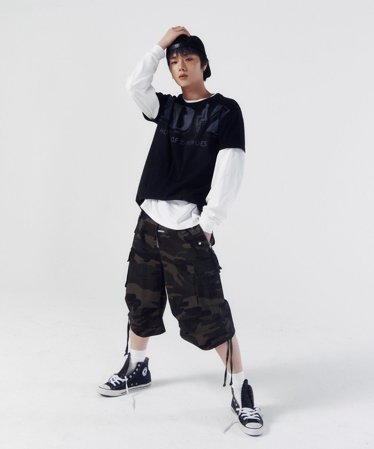 더바이닐하우스(THEVINYLHOUSE) [더바이닐하우스 X 엑디즈] FADED LOGO TEE BLACK